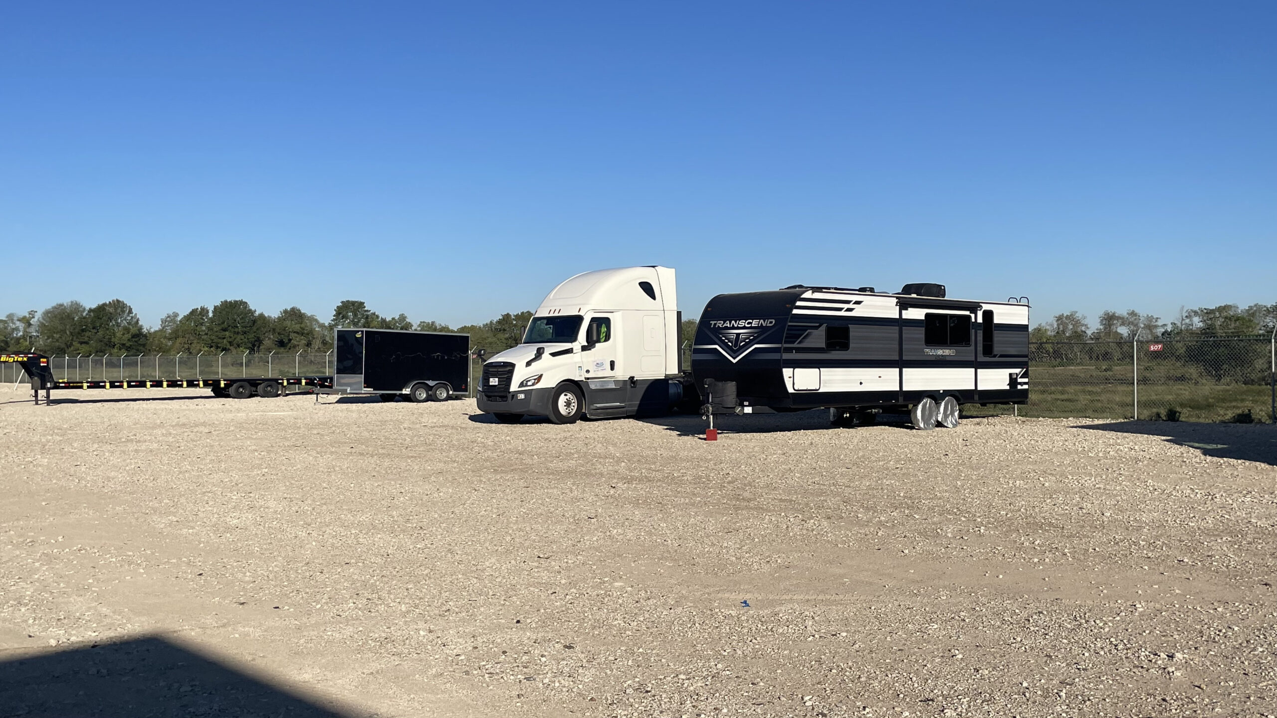 Uncovered Vehicle Storage Solution In Katy Hockley